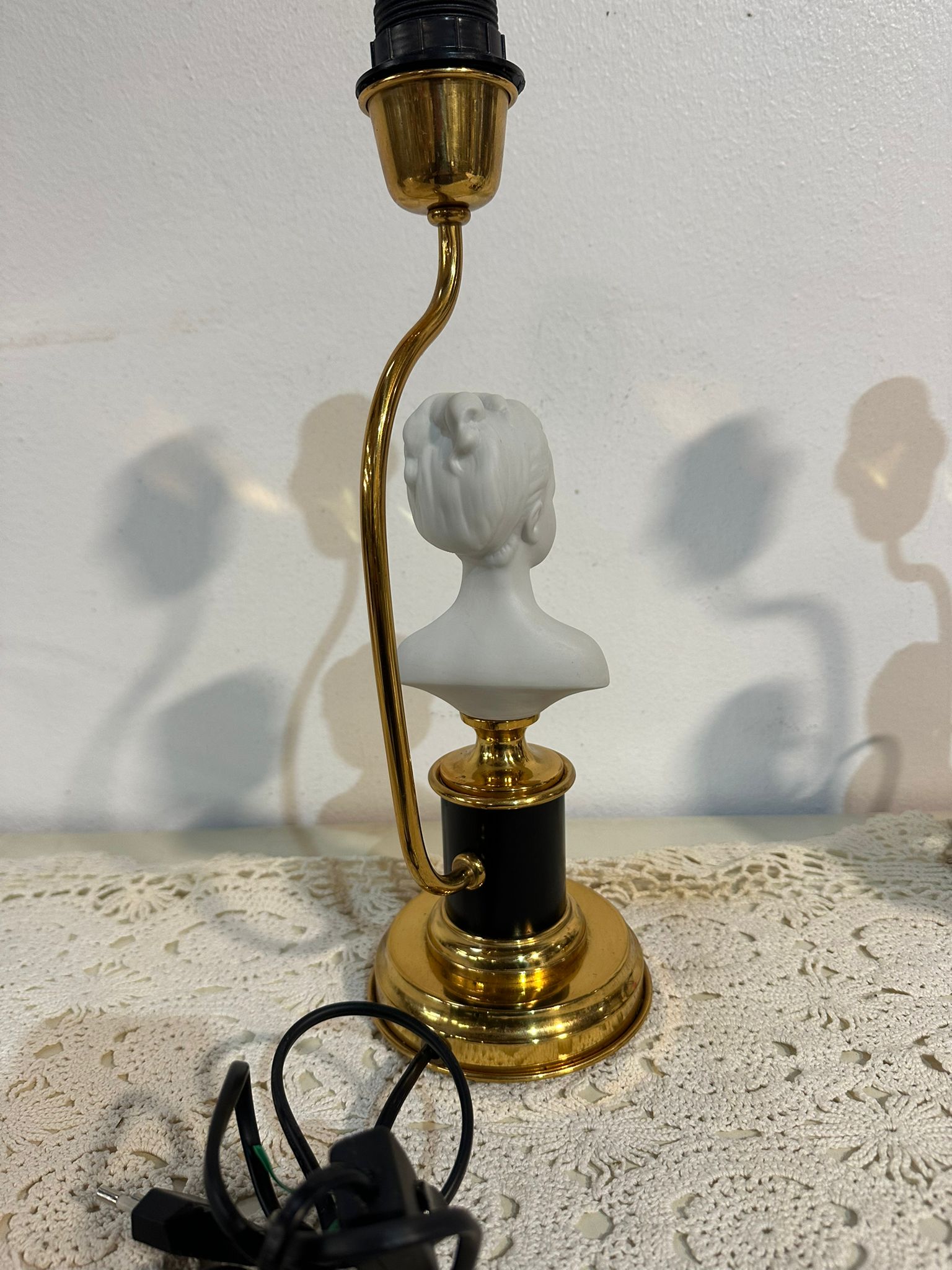 Coppia di Lampade Neoclassiche in Porcellana di Limoges – Louise e Alexandre - immagine 7